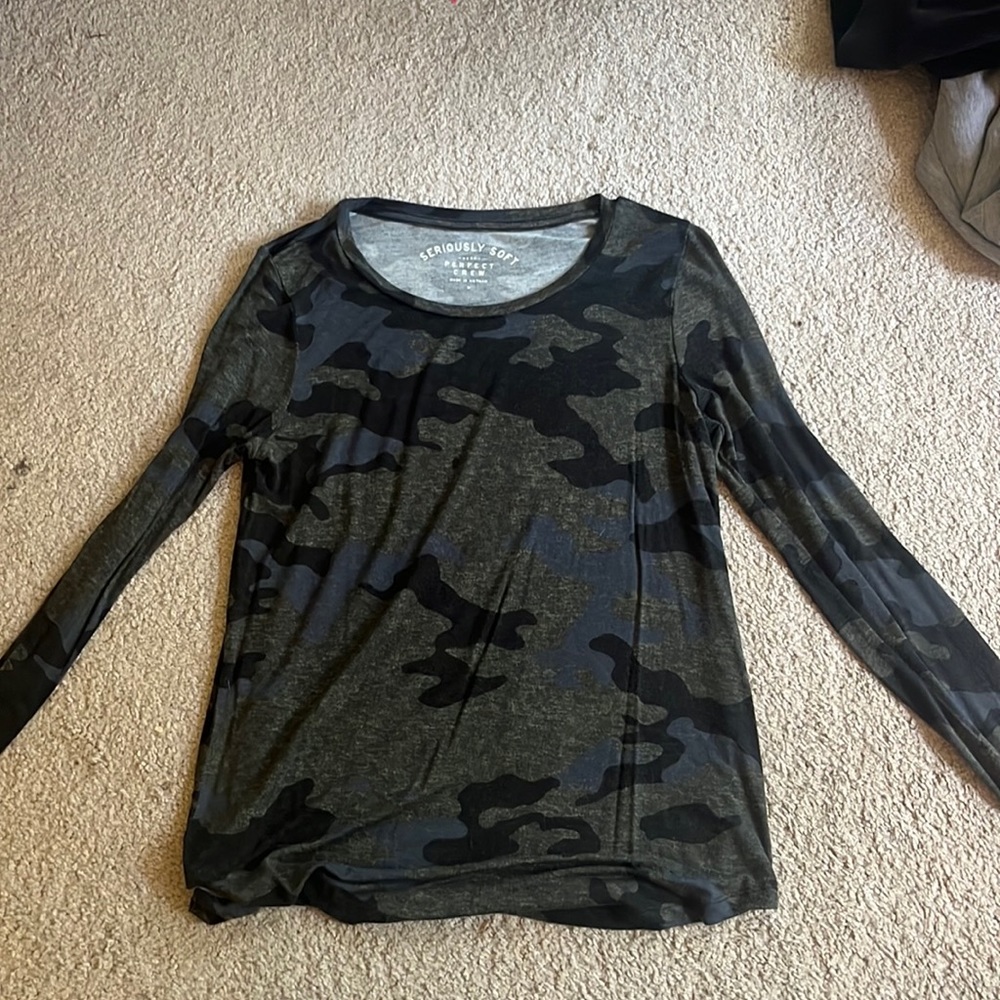 Camo Print Long Sleeve Top